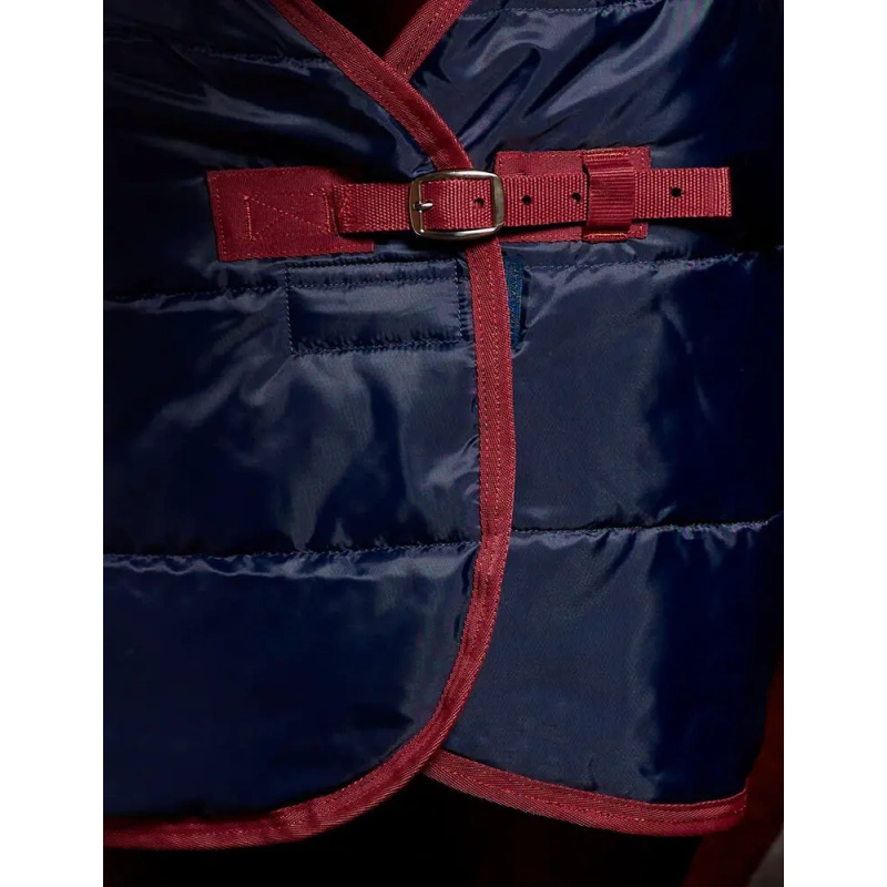 407-1029046000-navyburgundy-wb-cft-210d-channel-quilt-sn-100g-chest-image-null-hero-3.jpg.webp