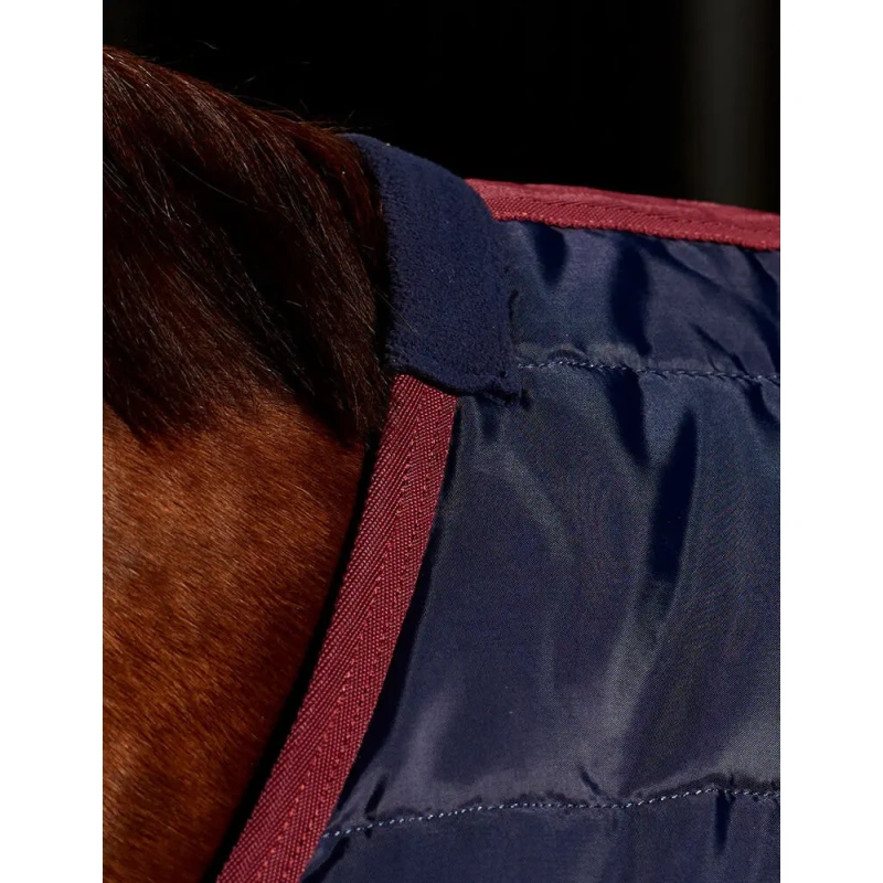 407-1029046000-navyburgundy-wb-cft-210d-channel-quilt-sn-100g-wither-image-null-hero-3.jpg.webp