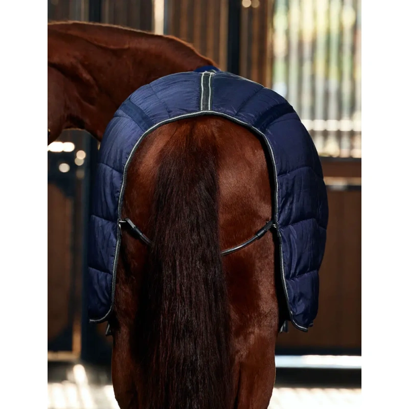 7631-1029042000-navycharcoal-wb-cft-pp-channel-quilt-stable-dan-220g-tail-cord-image-null-hero.jpg.webp